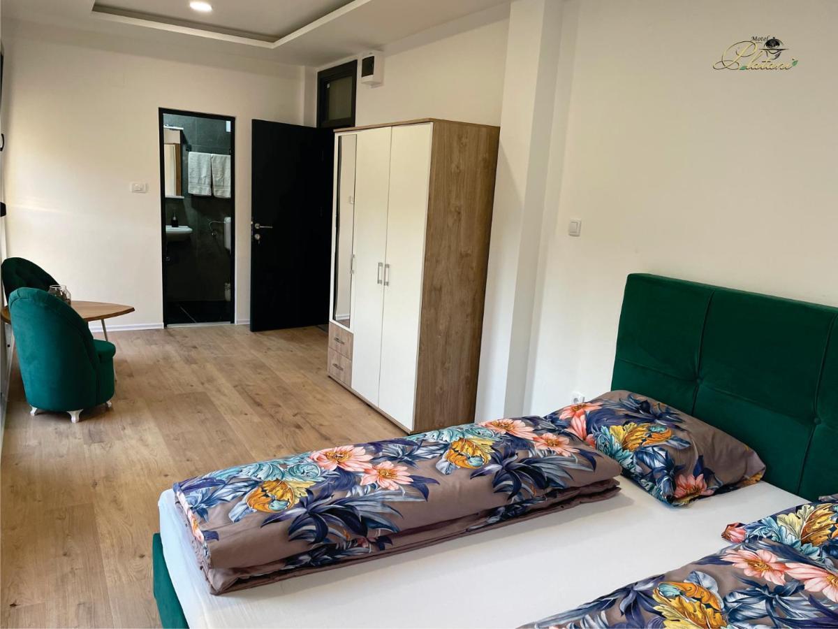 Motel Platani Kotor Varos Екстер'єр фото