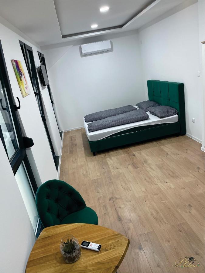 Motel Platani Kotor Varos Екстер'єр фото